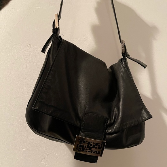 Fendi leather handbag - Picture 4 of 7